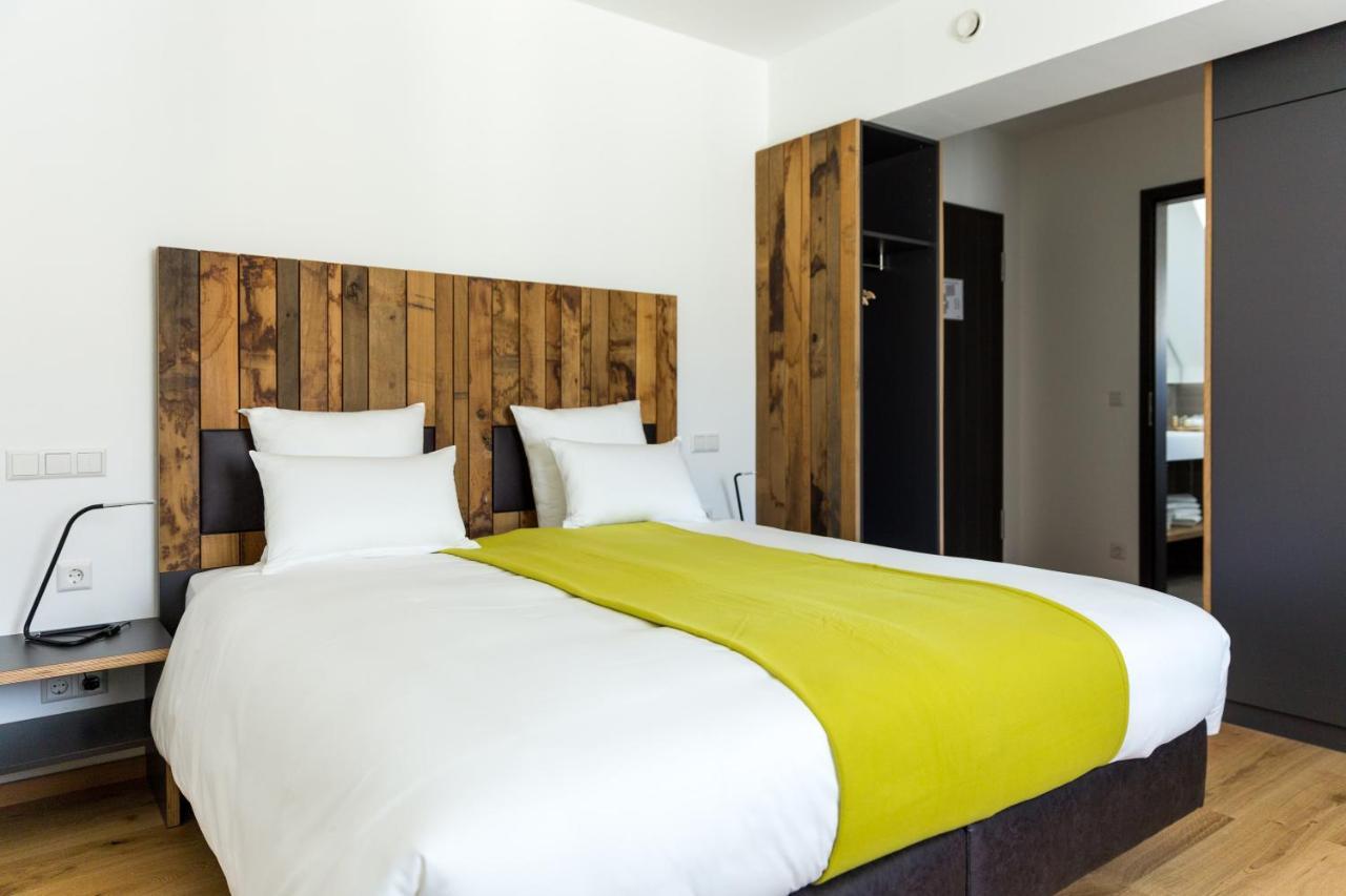 Hotel Terrace Bettendorf 외부 사진